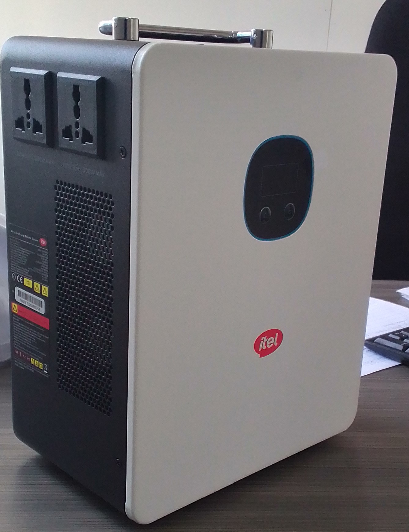 ITEL ALL IN ONE SOLAR GENERATOR